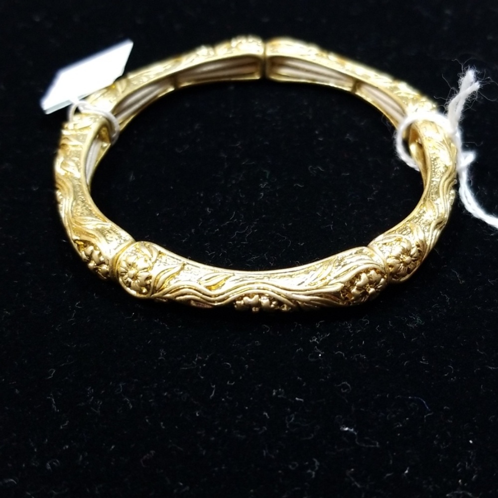 Lia Sophia Wanderous Gold Stretch Bracelet